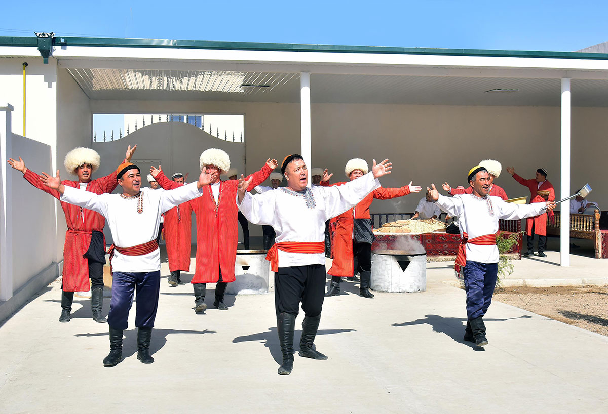 Täze ýaşaýyş jaýlarynyň açylyş dabarasy